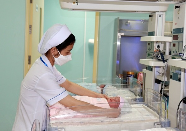Điều dưỡng chuyên ngành Hộ sinh làm những công việc gì?